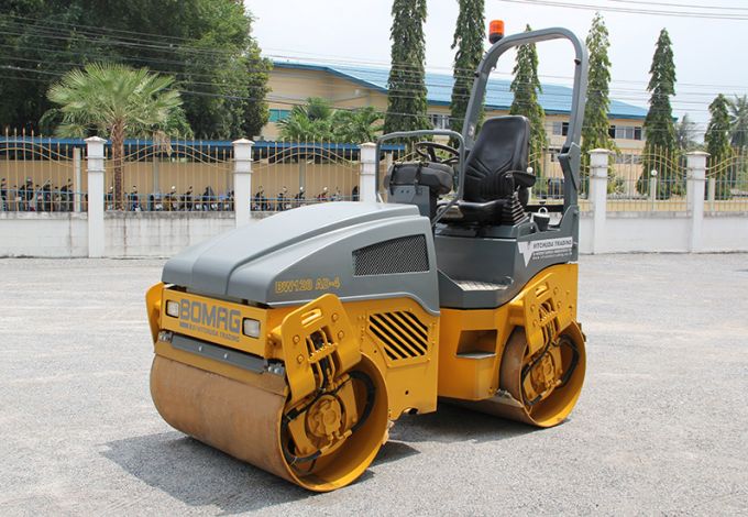 BOMAG BW120 AD 4